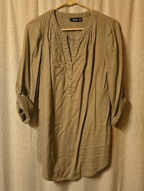 a.n.a Tan Tunic with Button-Placket and Roll-Tab Sleeves